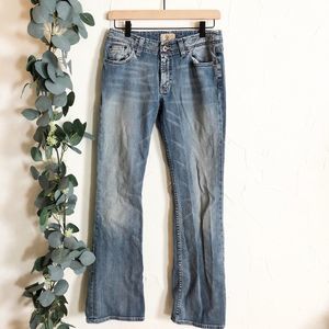 BKE | Buckle Wendi Stretch Long Boot Cut Jeans